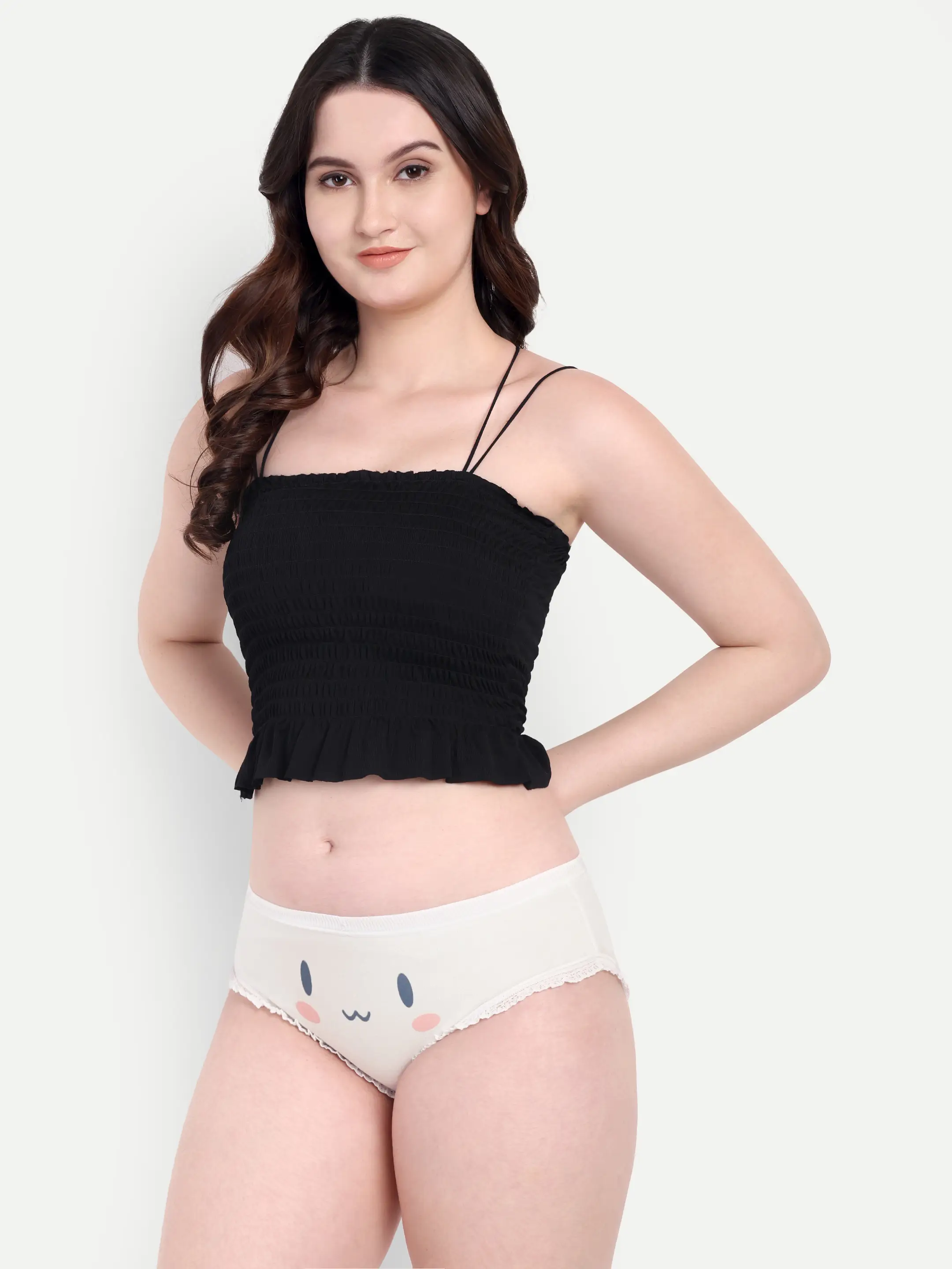 ecomm female shoot
